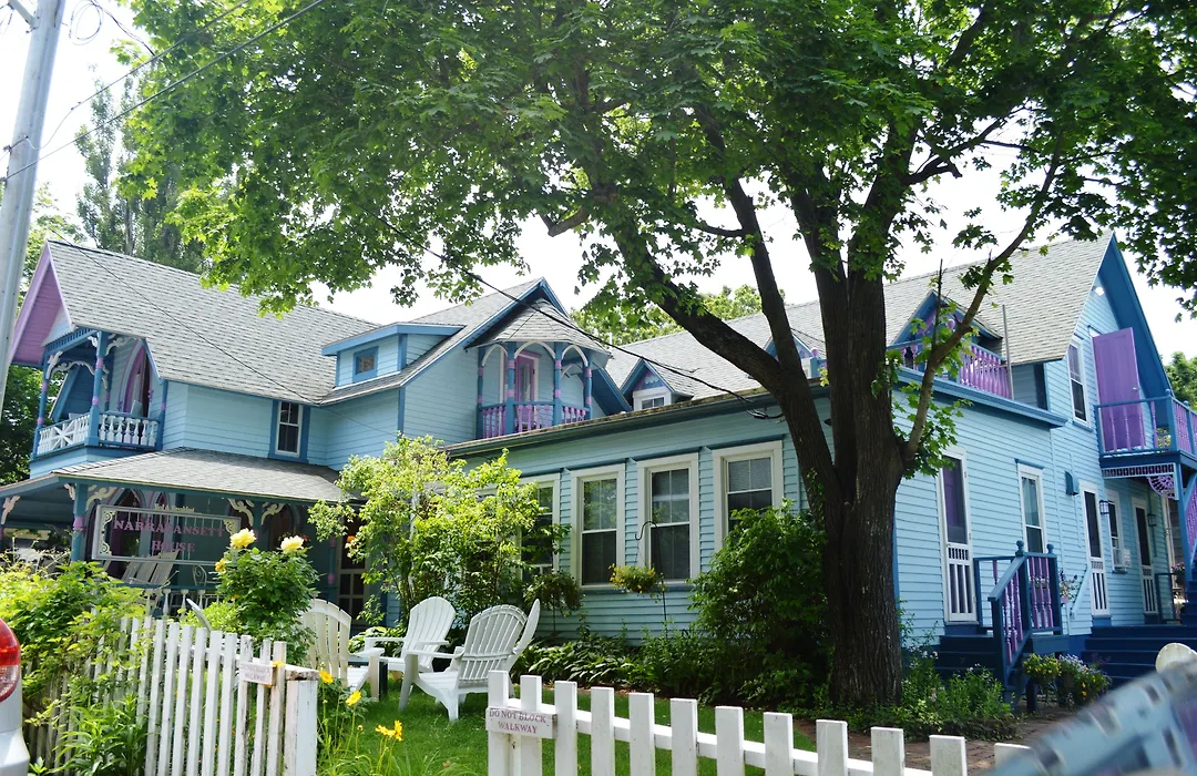 Narragansett House-1